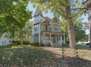228 N Front St, Rensselaer, IN 47978