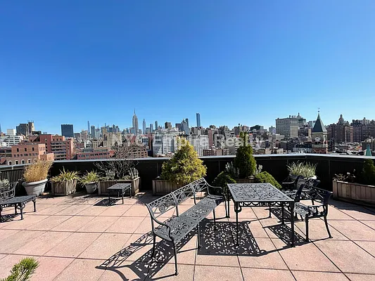 Rented by NYC Empire Realty Inc | media 18