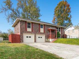 3454 Horseshoe Rd, Jefferson City, MO 65109