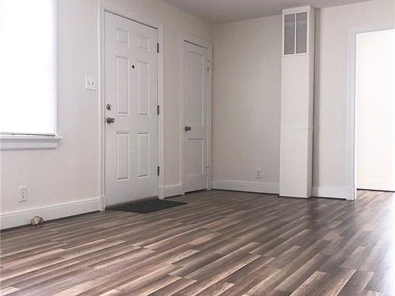 5th image of 2318 Homeview Dr