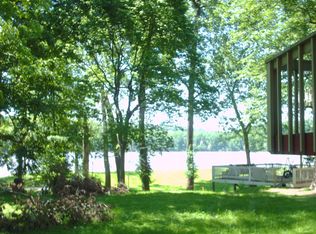 14231 Harbour Pl, Prospect, KY 40059