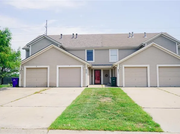 853 E 167th Ct, Gardner, KS 66030