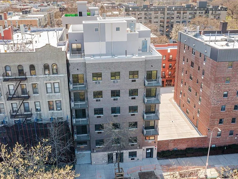 2115 Burr Ave #4D — Photo 20