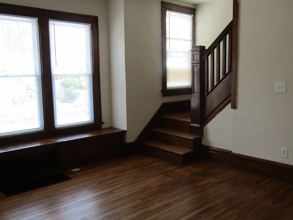 Building Photo 3