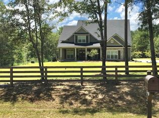 8401 Morven Rd, Hahira, GA 31632