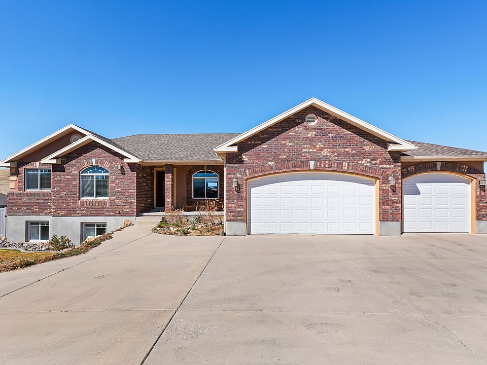 1st image of 1266 Vista Ridge Dr
