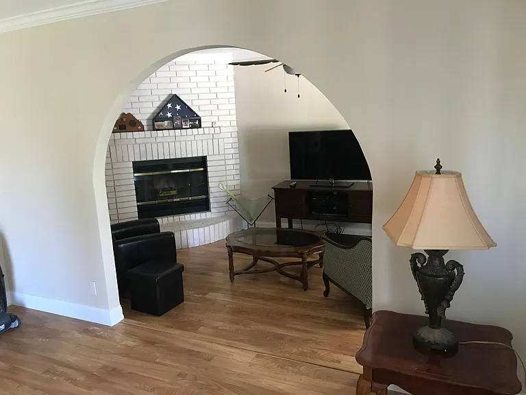 7116 Orange Tree Ln — Photo 9