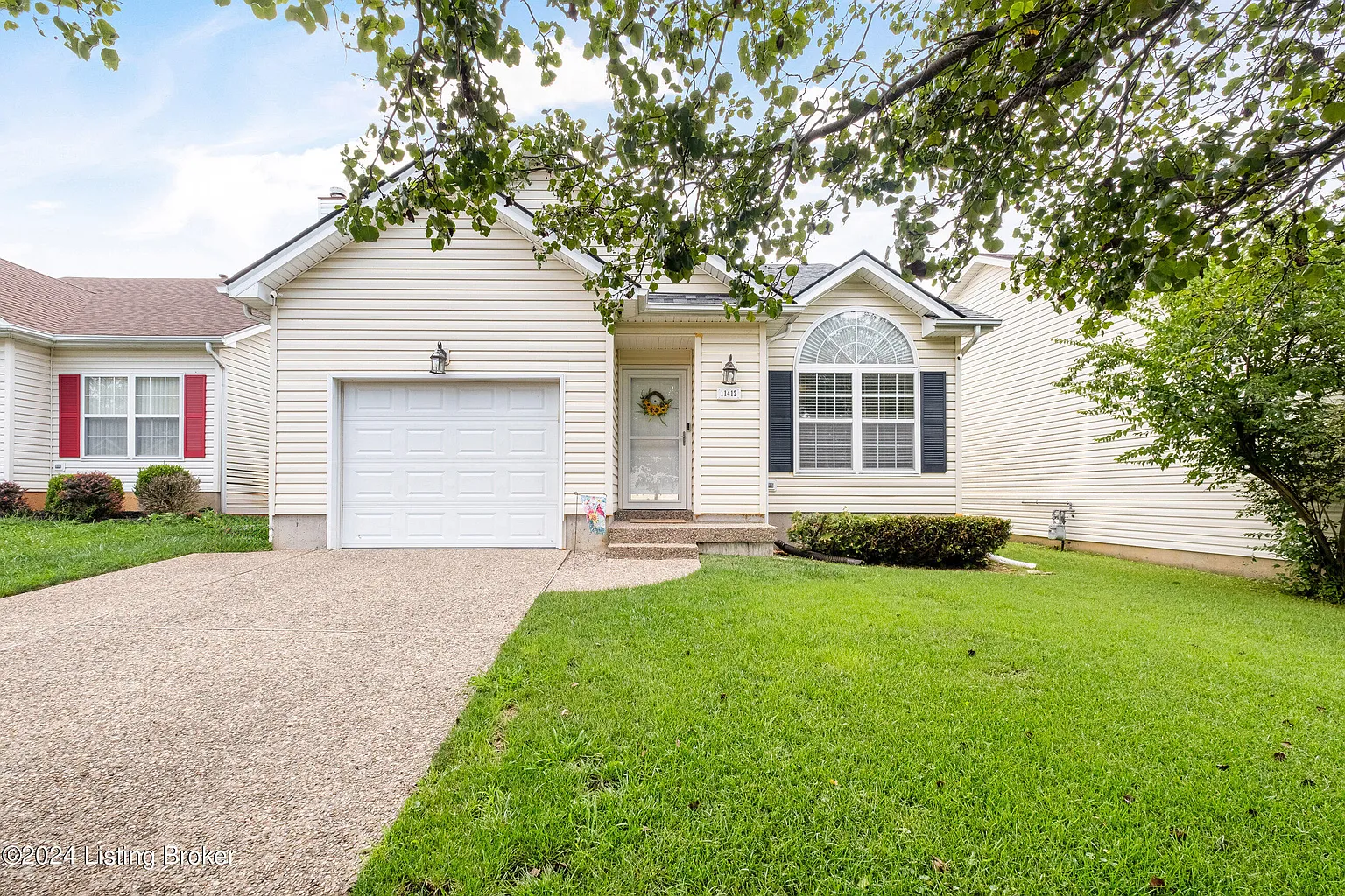 11412 Catalpa View Ct photo 1