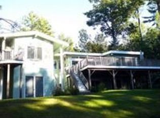 19 Haskins Rd, Hanover, NH 03755