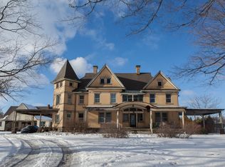 8340 Ridge Rd, Girard, PA 16417