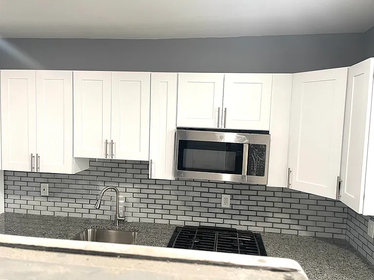 2422 Wharton St — Photo 7