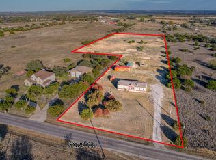 476 Dillingham Ln, Weatherford, TX 76085