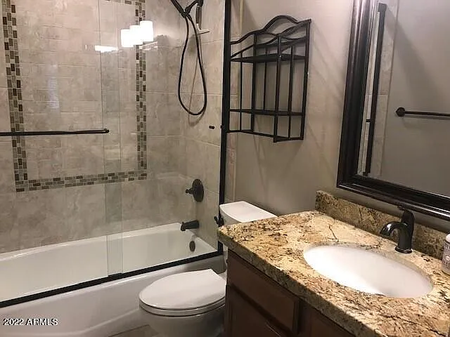 22185 E Calle De Flores — Photo 8