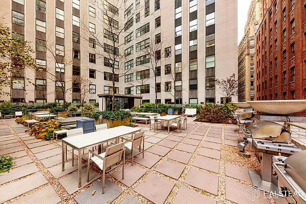 Rented by Halstead Real Estate | media 41