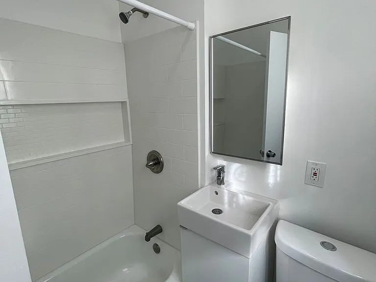 1135 Dawson Ave — Photo 11