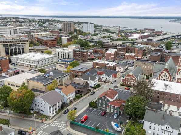 284 Bank St, Fall River, MA 02720
