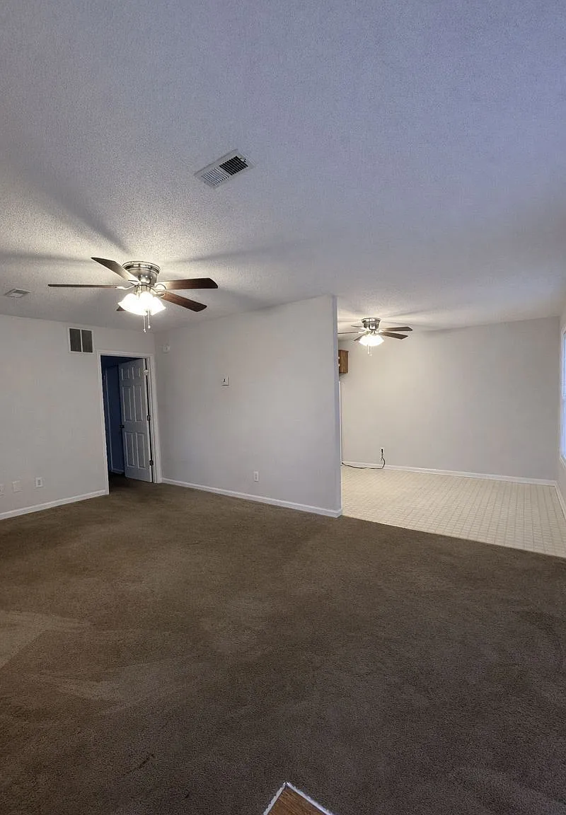 1 bed, 800 sqft, $925 — Photo 3