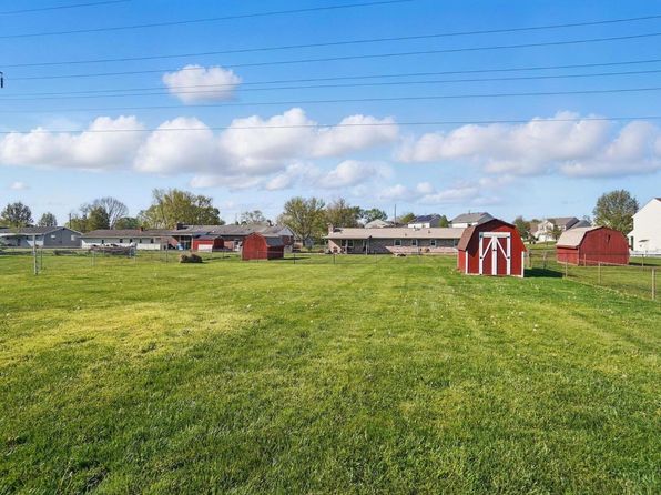313 E Arlington Dr, Trenton, OH 45067