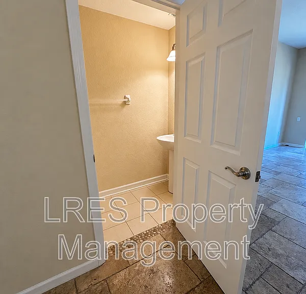 1141 Peralta Ct — Photo 10