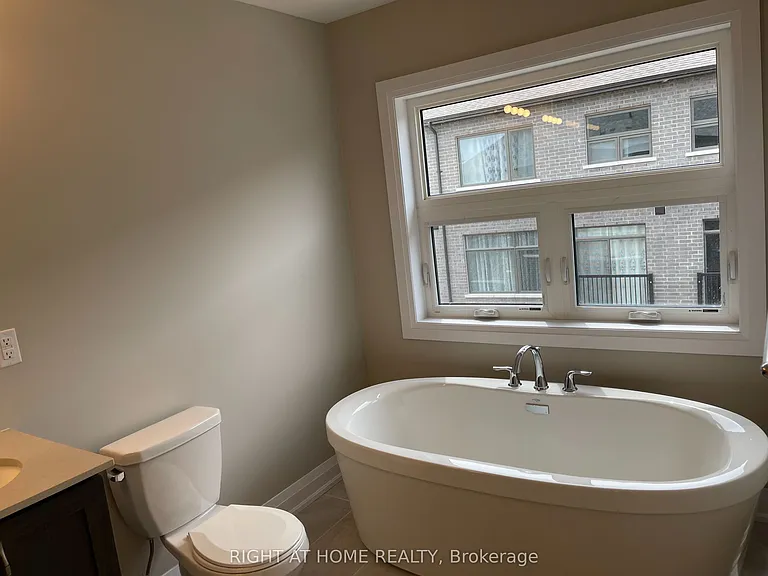 114 Kalinda Rd — Photo 21