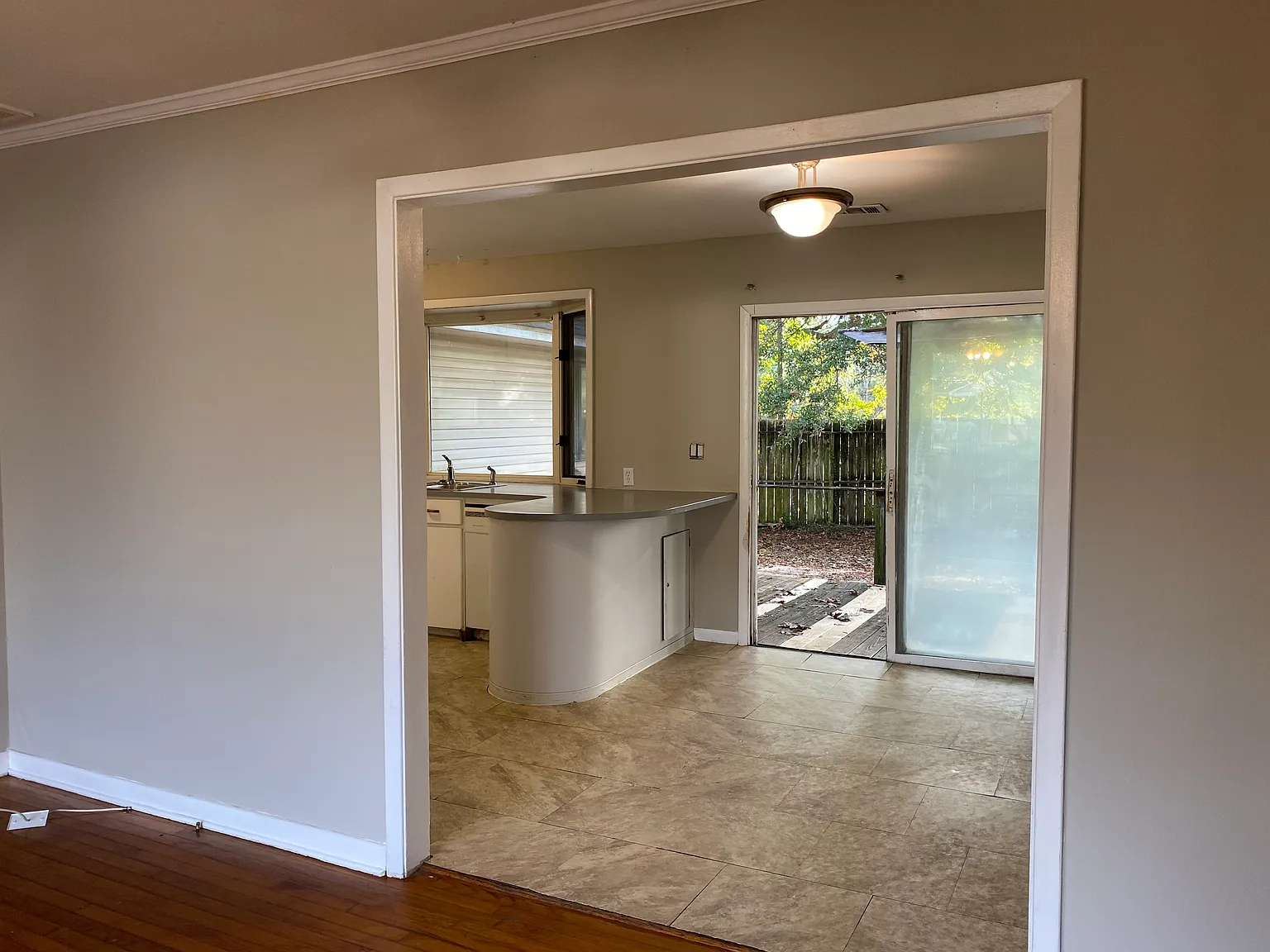 4 bed, 1777 sqft, $2,600 — Photo 3