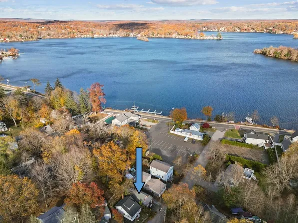 18 Lake Boulevard, East Hampton, CT 06424