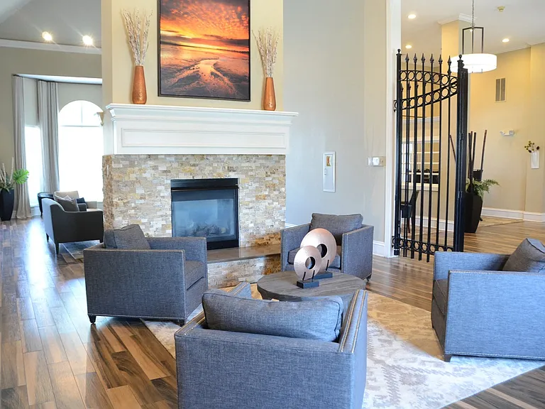 Remington Apartment Homes — Photo 6