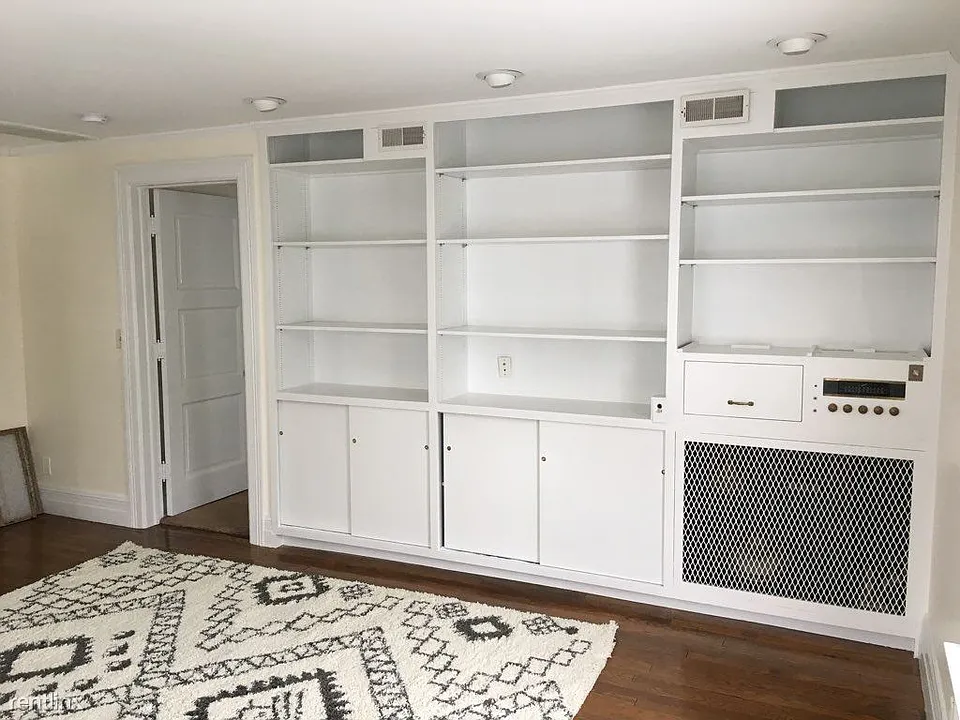 780 W Lovell3