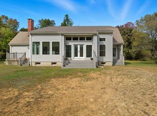 243 Brookfield Rd, Brimfield, MA 01010
