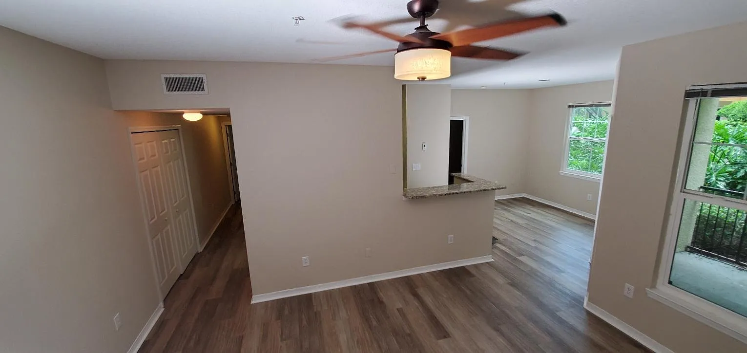 1810 E Palm Ave — Photo 3