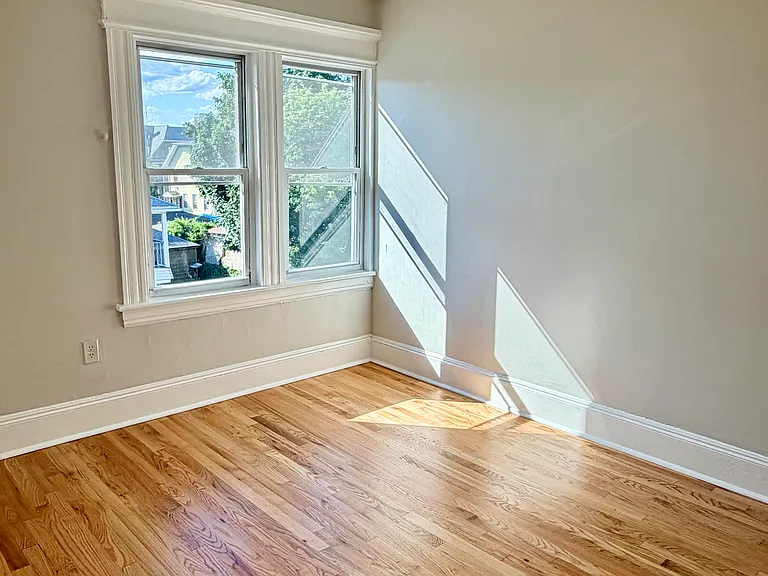 62-64 Porter St #3 — Photo 8