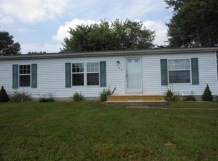 306 Illini St, Watson, IL 62473