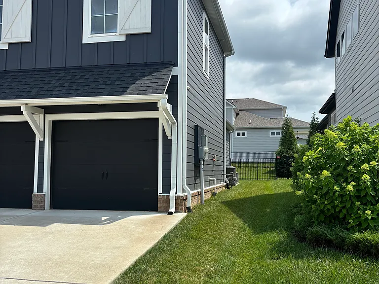 4018 Planters Trl — Photo 2