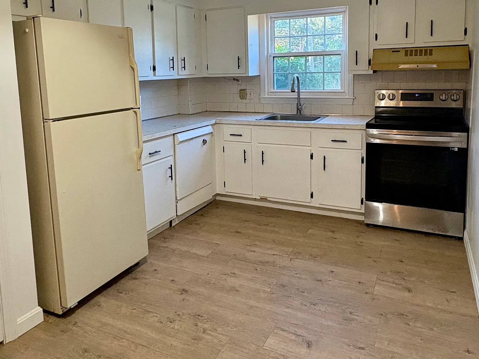 1 bed, 638 sqft, $2,200 — Photo 4