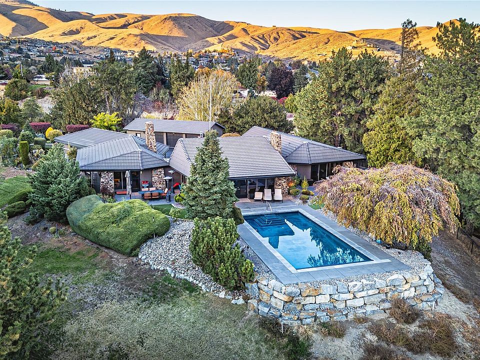 1st image of 218 Sunnyslope Heights Road