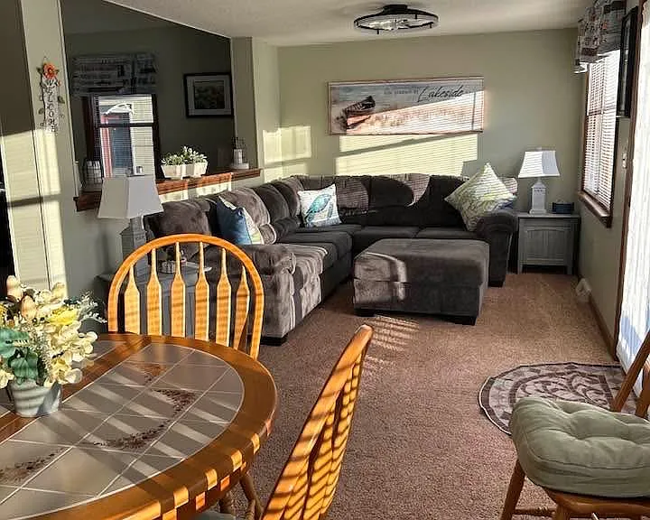 Arrowhead Ln — Photo 4
