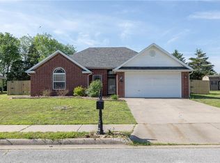 1457 Prairie View Ave, Elkins, AR 72727