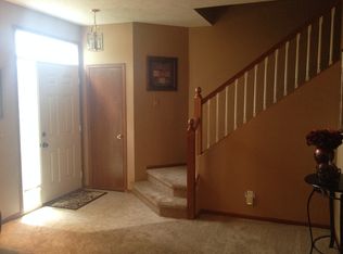 16436 Yates St, Omaha, NE 68116