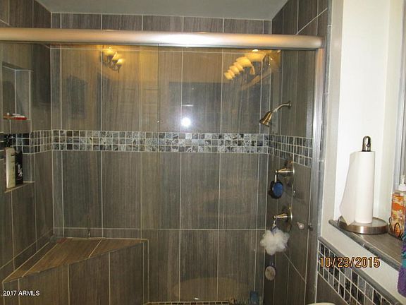 Conquistador master shower