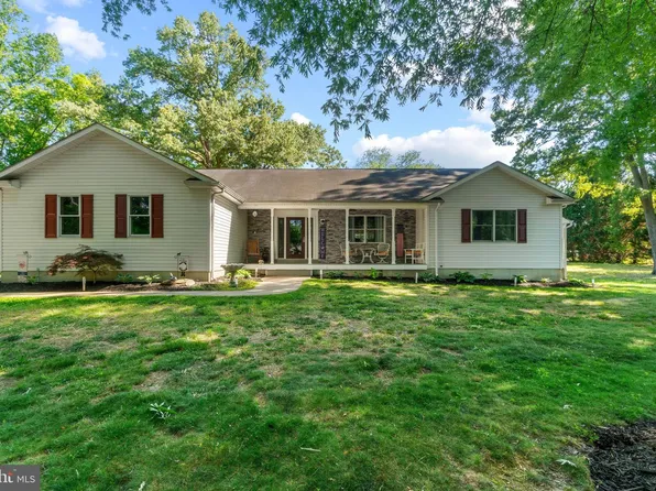 603 Nathans Way, Pasadena, MD 21122
