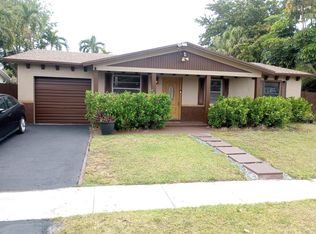 8241 SW 4th Ct, North Lauderdale, FL 33068