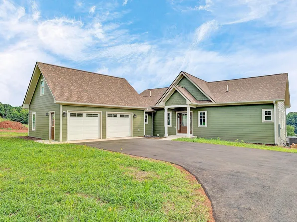 6990 Horseshoe Bend Rd, Goodview, VA 24095