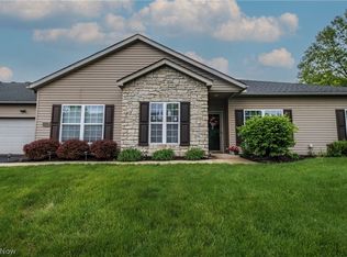 1926 University Commons Dr SE, Massillon, OH 44646