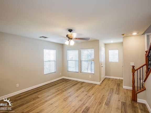 3rd image of 7205 Neches Ave
