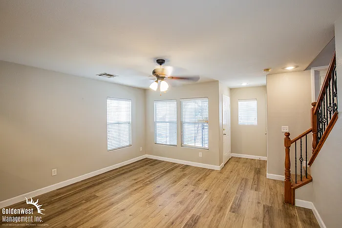7205 Neches Ave — Photo 3