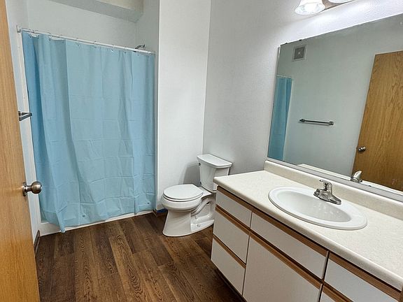 5th image of 2855 Coral Ct APT 204