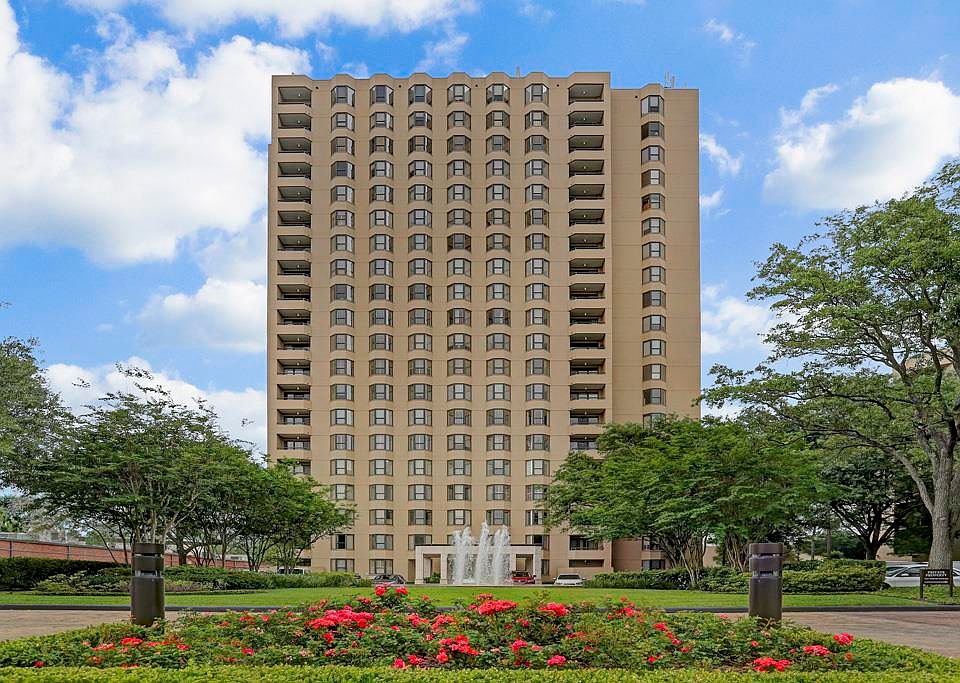 1st image of 651 Bering Dr Unit 1301