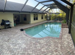 2124 Piccadilly Circus, Naples, FL 34112