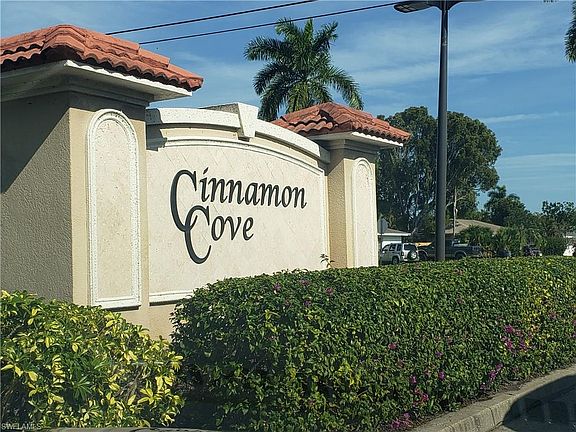 3rd image of 11545 Cinnamon Cove Blvd