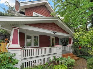 203 E Pacemont Rd, Columbus, OH 43202